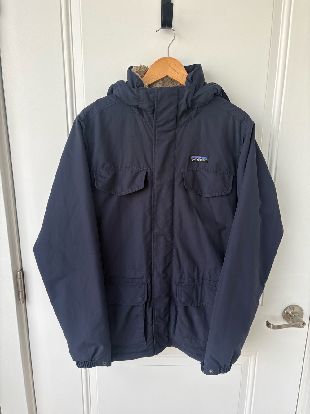 Patagonia Men's Isthmus Parka Fleece-Lined Jacket Navy